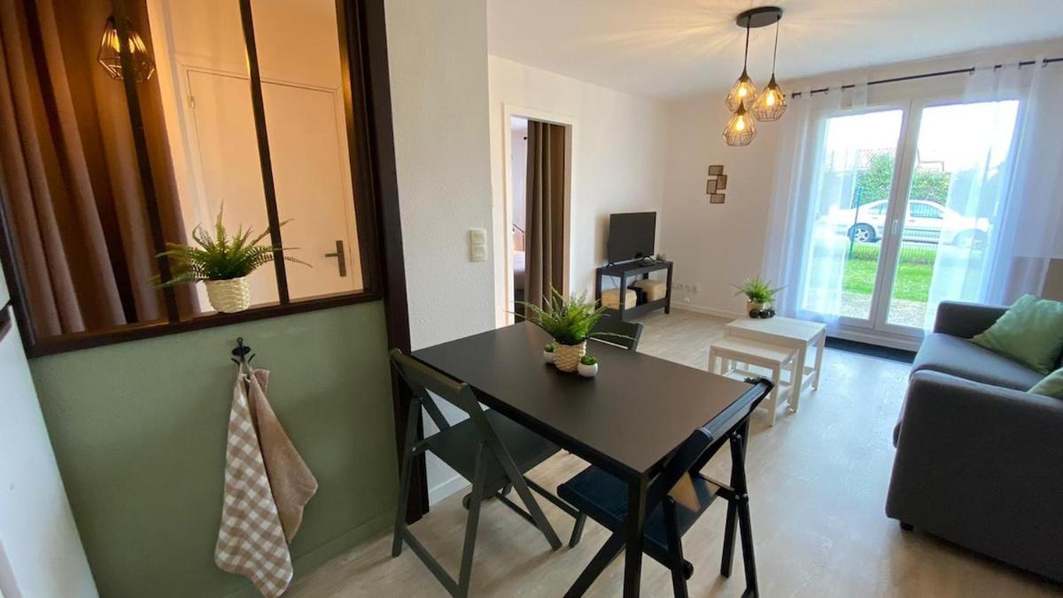 Apartamento Le Sporting Land - Avec Entree Autonome, Parking Prive & Sa Piscine ! - Gaillac Exterior foto